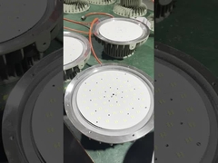 Đèn pha năng lượng mặt trời Park Road Ip65 200w Led