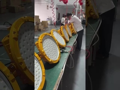 Đèn pha nhà máy tiết kiệm năng lượng IP65 Đèn pha LED chống cháy nổ