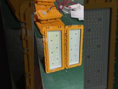 Đèn chiếu sáng khu vực nguy hiểm cấp cao Chống thấm nước Chống cháy nổ 50w 100w 150w 200w