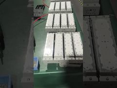 Đèn pha LED sân vận động cột cao 2700-6500K cho khu vực trong nhà và ngoài trời