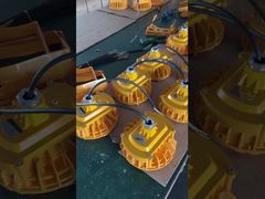 Đèn LED chống cháy nổ IP65 100W cho các mỏ dầu Doanh nghiệp hóa chất khoan hóa dầu