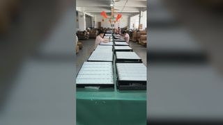 Đèn năng lượng mặt trời ngoài trời có cảm biến và điều khiển từ xa, chống nước IP65