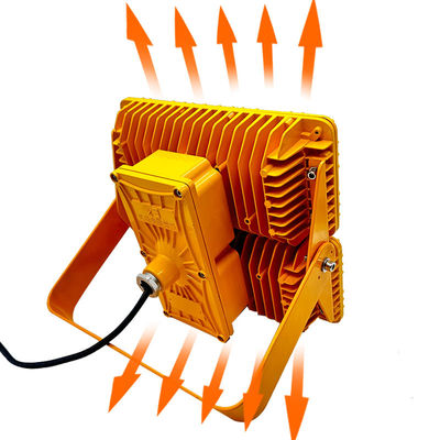 Đèn chiếu sáng chống cháy nổ di động WF2 cho các mỏ dầu than 200W 100W