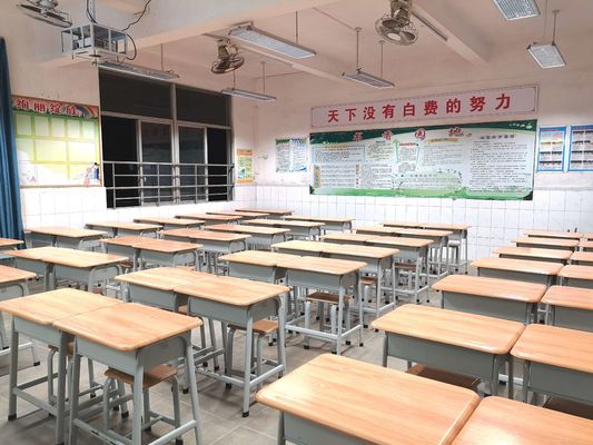 Đèn bảng LED 5000K 3000lm gắn bề mặt cho chiếu sáng lớp học