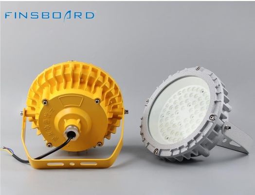 Đèn LED chống cháy nổ IP66 chống thấm nước với chao kính lồi, tuổi thọ 50000H cho các khu vực nguy hiểm