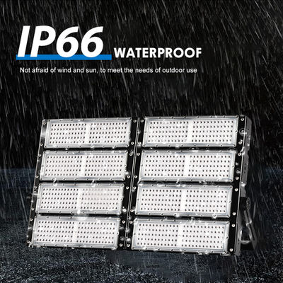 Đèn pha chiếu sáng cột cao được bảo vệ IP66 với nhiều tùy chọn công suất và nguồn sáng LED hiệu quả cho sân vận động