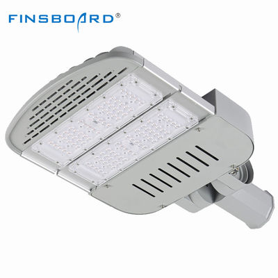 Đèn đường năng lượng mặt trời gắn cột 50W với chuẩn chống nước IP65 và LED SMD3030 cho chiếu sáng ngoài trời