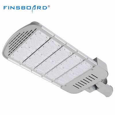 Đèn đường năng lượng mặt trời gắn cột 50W với chuẩn chống nước IP65 và LED SMD3030 cho chiếu sáng ngoài trời
