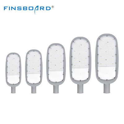 Đèn đường LED hiệu suất cao 120lm/W với IP66 chống nước và điện áp rộng AC85-265V cho chiếu sáng đường cao tốc ngoài trời