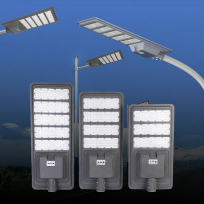 Đèn đường phố tích hợp 400w 600w 800w ngoài trời tất cả trong một đèn đường mặt trời LED