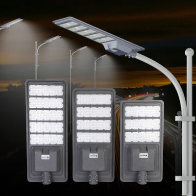 Đèn đường phố tích hợp 400w 600w 800w ngoài trời tất cả trong một đèn đường mặt trời LED