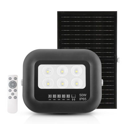 Đèn năng lượng mặt trời ABS đen chiếu sáng ngoài trời, điều khiển từ xa, đèn pha LED năng lượng mặt trời 50w