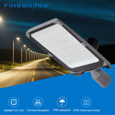 Đèn đường phố LED vườn nhôm IP66 chống nước Tiết kiệm năng lượng