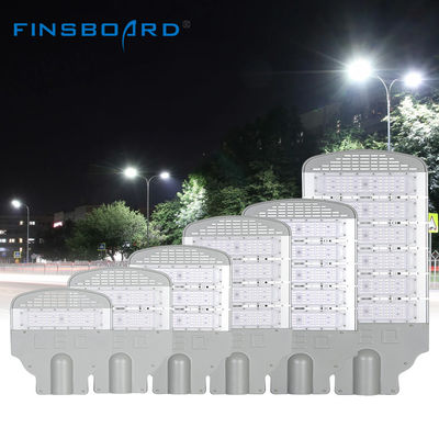 Đèn đường LED nhôm đúc có độ truyền sáng cao, chống nước IP65, dành cho môi trường ngoài trời