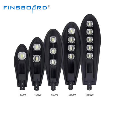 Đèn đường LED công suất cao 50W-250W với chuẩn chống nước IP66 và hiệu suất 120 lm/W